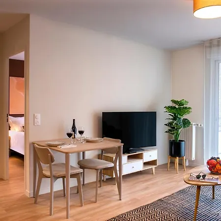 Les Boreales - & Restaurant Aparthotel Rouen