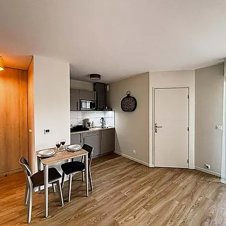Résidence Services Seniors Les Boréales Aparthotel Rouen