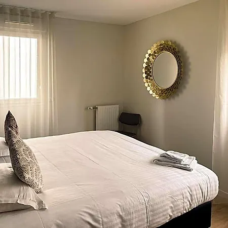 Les Boreales - & Restaurant 公寓式酒店 4*