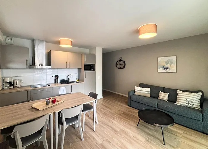 Résidence Services Seniors Les Boréales 4*